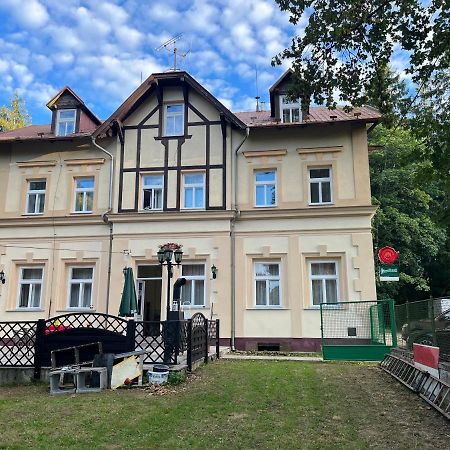 Villa Berolina Mariánské Lázně Екстериор снимка