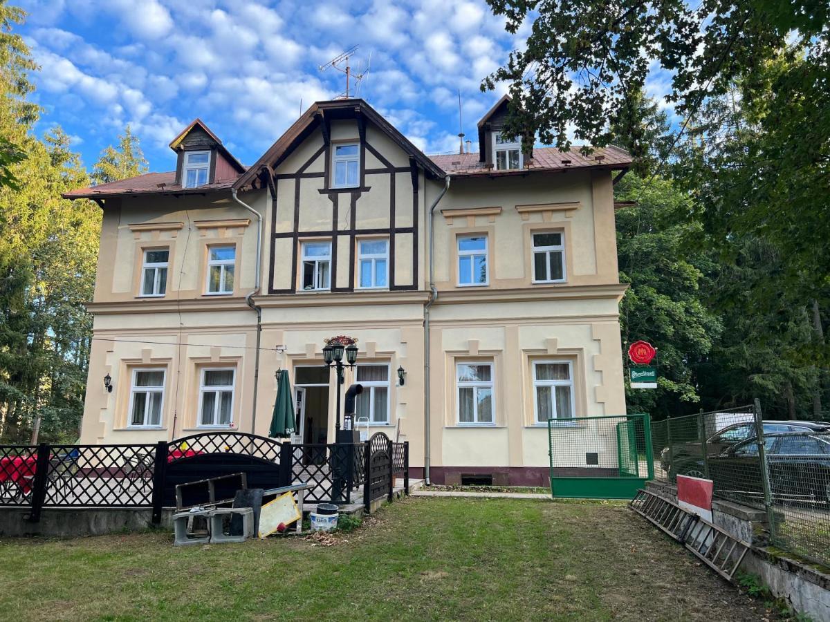 Villa Berolina Mariánské Lázně Екстериор снимка
